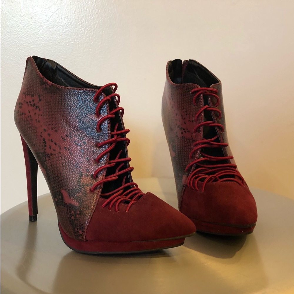 NWT Penny Love Kenny Kellie II Burgundy wine bootie platform high heel size 7